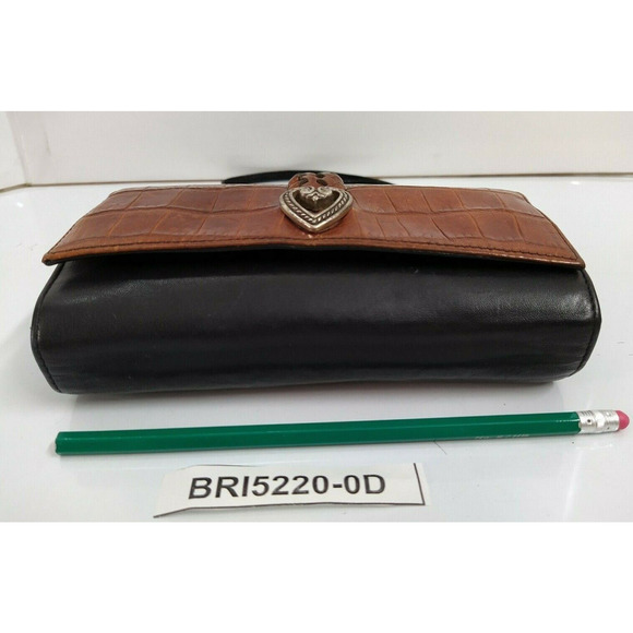 Brighton Burgundy Leather Crocodile Embossed Pockets Credit Card Crossbody Bag - Picture 4 of 13